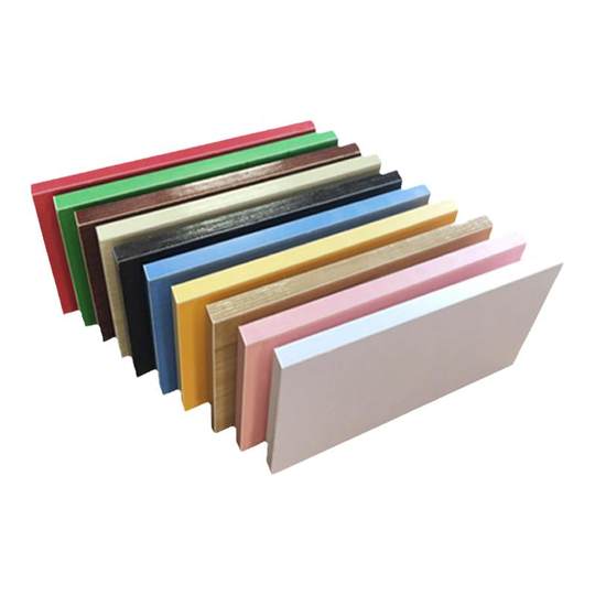 La pared divisoria del gabinete personalizada deja estantes sin pintura y respetuosos con el medio ambiente