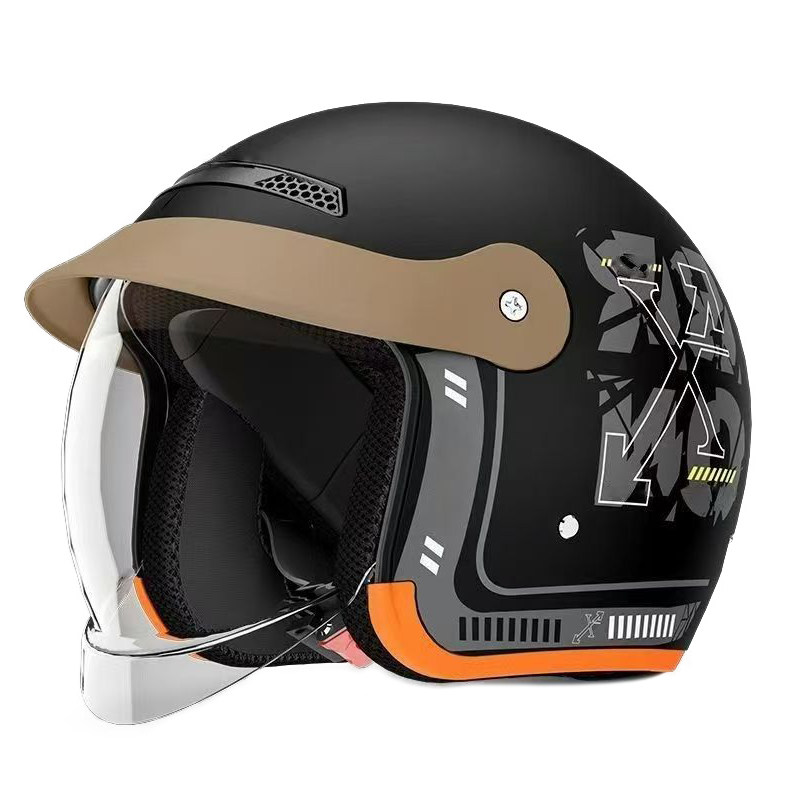 Autumn and winter electric vehicle thermal helmet