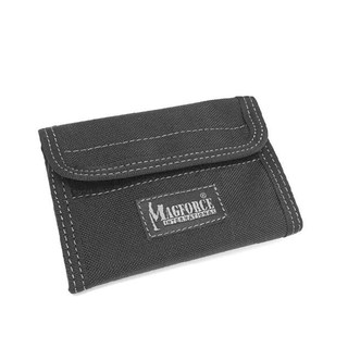 magforce promotes waist-mounted wallets made in Taiwan