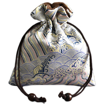 Hand-embroidered double-layer cotton and linen jewelry bag