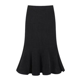 Mid-length knitted black fishtail skirt