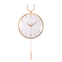 Navette fine Lavish Lavish Hanging Bell Foe Deer Decoration Salon Salle de vie Clocks Chinese métal doré horloge son horloge murale pendante Maison 3266