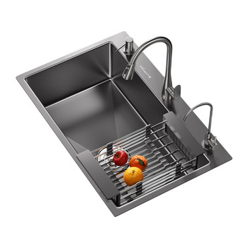 Wanhe's old double slot is replaced with a new large single slot