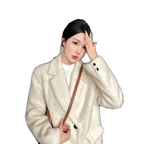 White suit fur coat female autumn winter small sub-Hepburn thickened mid-face cashmere suede seed coat