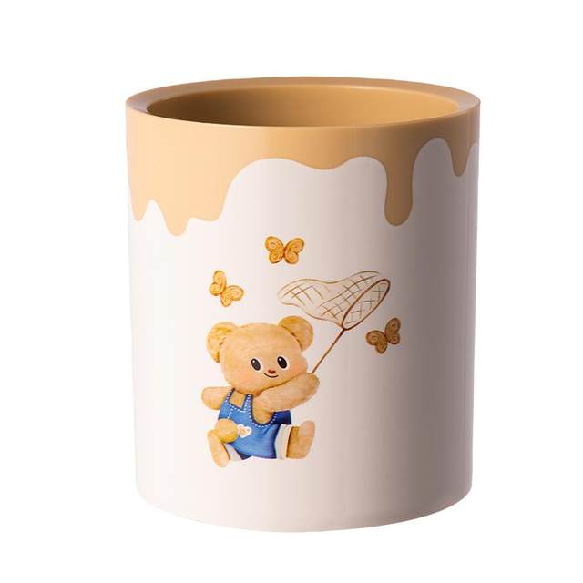 Deli Butter Bear Co-branded Pen Holder Knocking Cute