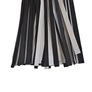 Custom-made adhesive-backed felt strips, industrial wool felt strips, sealing, sound-proof, dust-proof, wear-resistant, anti-collision, oil-absorbing and shock-proof felt strips