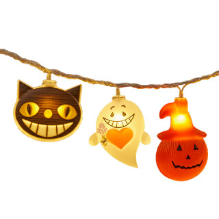 Halloween pumpkin lantern decoration themed scene arrangement