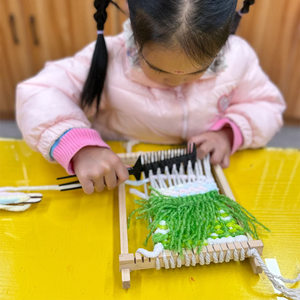 幼儿园中大班儿童美工区手工毛线编织板制作织布材料包自制教玩具