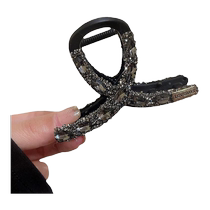 A small amount of hair can be totally caught ~ high-grade sense water drill grip clip disc hair shark clip head decoration temperament Semi-catch card girl