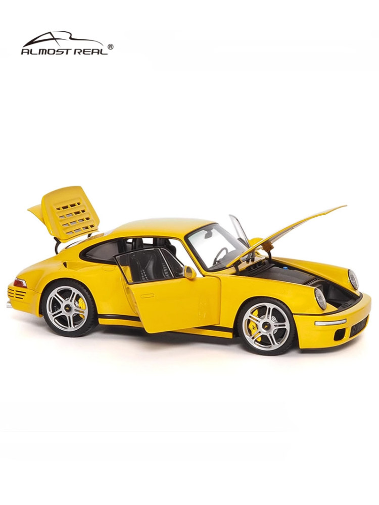 Ruf Ctr รุ่นฉลองครบรอบปี 2017 1:18 โมเดลรถอัลลอยเปิดได้ทั้งคัน สีเหลืองบานสะพรั่ง เสมือนจริง