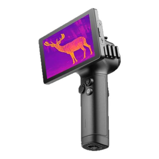 Hikvision’s new E21 thermal imaging night vision device