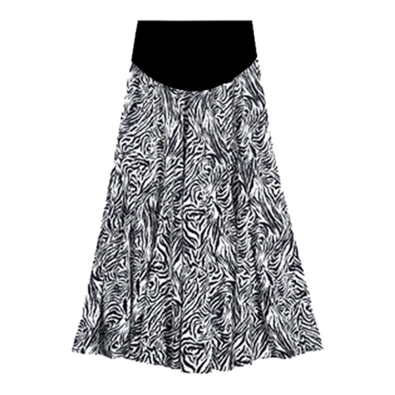 Change maternity pants from regular pants to maternity pants, change belly support pants from old and new pants to post-pregnancy belly support pants