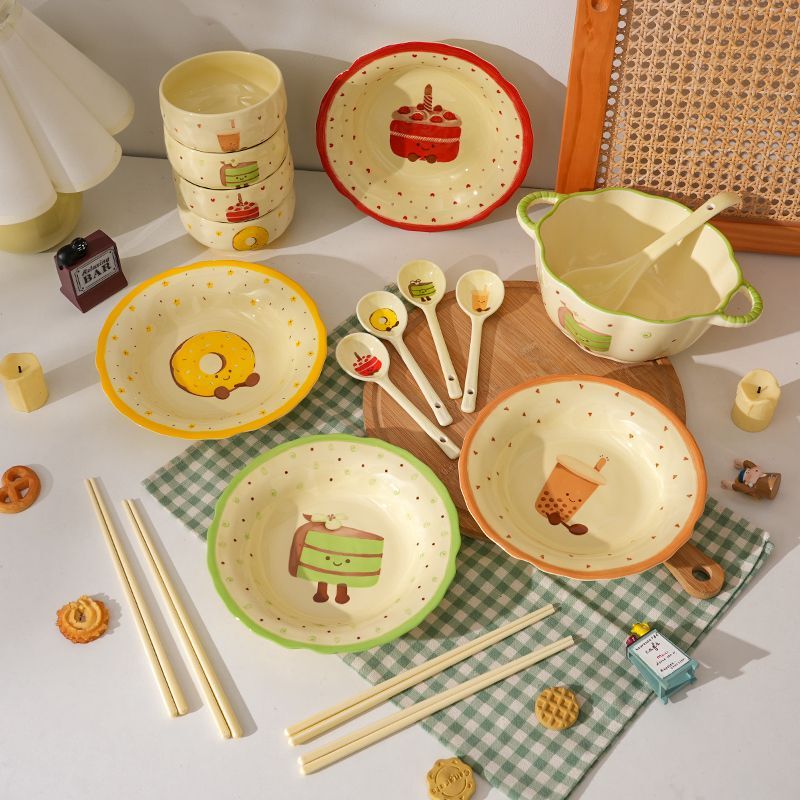Tea Language Sweetheart 18-Piece Ceramic Bowl and Plate Set for Four People, High-Quality Home-Use Plates, Bowls, and Cutlery