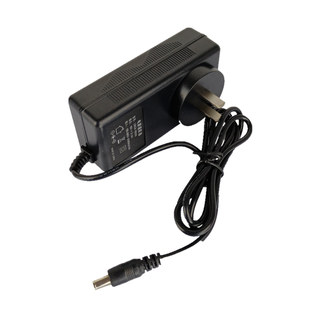 Audio battery switching power adapter temeisheng
