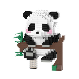 Разнообразие уличных сцен, собирающих строительные блоки, цветочные игрушки, мелкие частицы