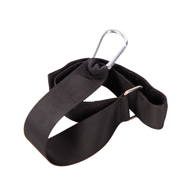 It can be suspended and prevented from falling off, or it can be stored and managed