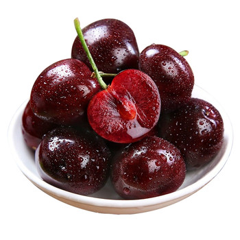 Chilean cherries are in stock, shipped quickly, and damaged fruits are guaranteed to be compensated