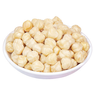 Large hazelnut kernels special for baking, commercial nut kernels