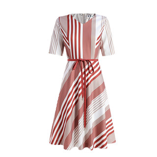 声雨竹专柜秋季新品修身短袖连衣裙 套头圆领A字裙 条纹优雅中裙