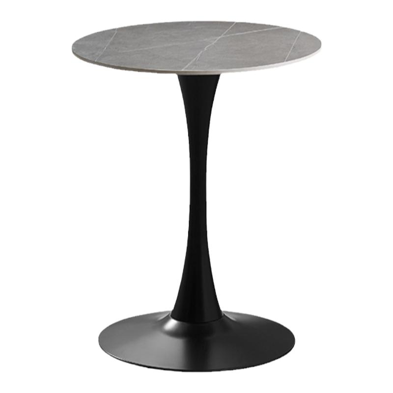 Hotel room B&B home small apartment commercial table