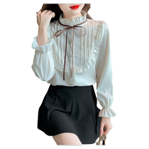 Fan-style upright collar white snow-spinning shirt female spring and autumn design feeling small crowdsourced air-relaxed horn cuff agaric edge