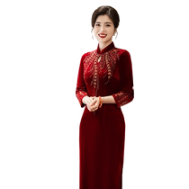 Grandma Xis wedding banquet outfit can usually be worn velvet cheongsam young mothers wedding dress 2024 new wedding dress