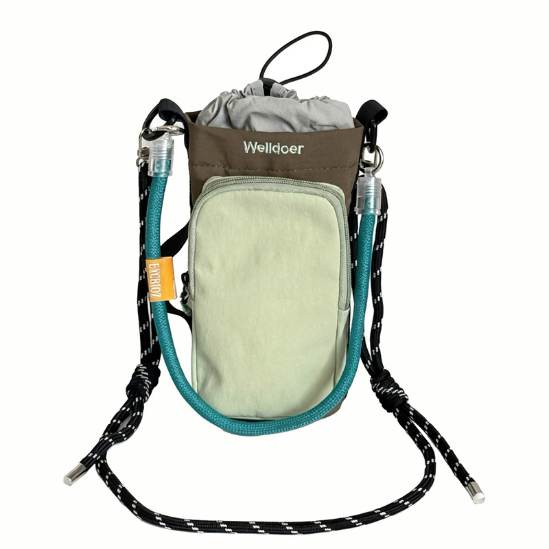 Outdoor travel messenger bag, water bottle bag, mobile phone bag, men's portable small bag, female student's lightweight sports cup bag, trendy