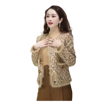 This years popular pretty foreign air unique advanced sensation little balsammy shortstyle jacket womens winter style 2024 new exploits