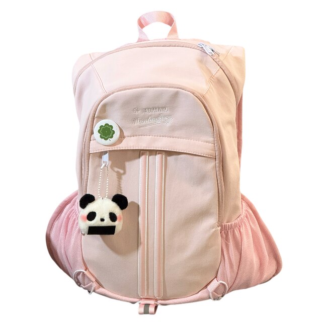 Everyone praises what a good-looking little schoolbag it is