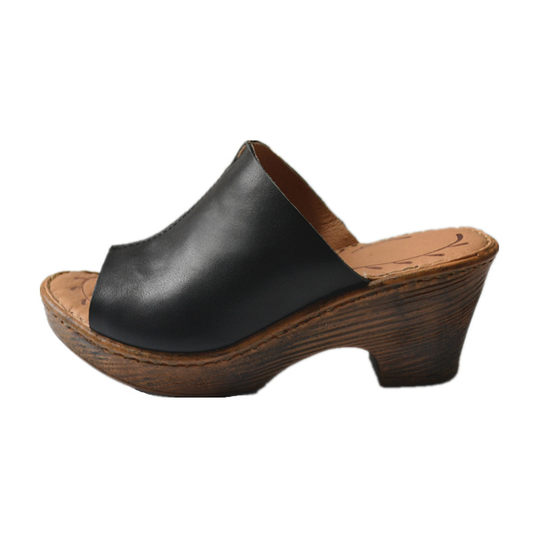 Внешняя торговля уникальной женской обувью, толсторотой женской литературно-художественной европейской и американской стилистикой.