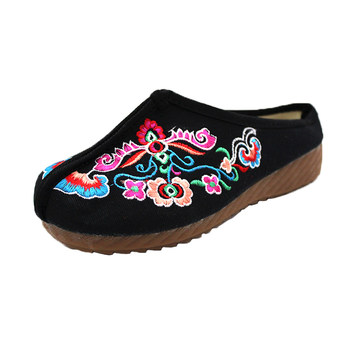 ແບບຊົນເຜົ່າ Retro embroidered slippers ຂອງແມ່ຍິງ flat heel tendon sole ຫນາ sole sandals ເກົ່າປັກກິ່ງແມ່ຍິງເກີບຜ້າບວກຂະຫນາດ 41