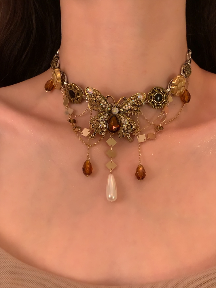 HEY TAO Retro Maillard Necklace for Women, 2024 New Style, Heavy-duty Butterfly Tassel Clavicle Chain/Chker Waist Chain