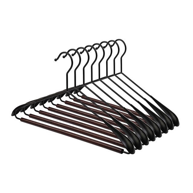 High-end solid wood iron art wide-shouldered large clothes hanger with support light luxury high-end wardrobe special clothes hanger for wedding suit shooting
