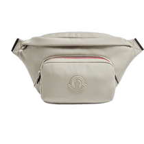 Moncler Monclers new early autumn product Durance mens waist bag