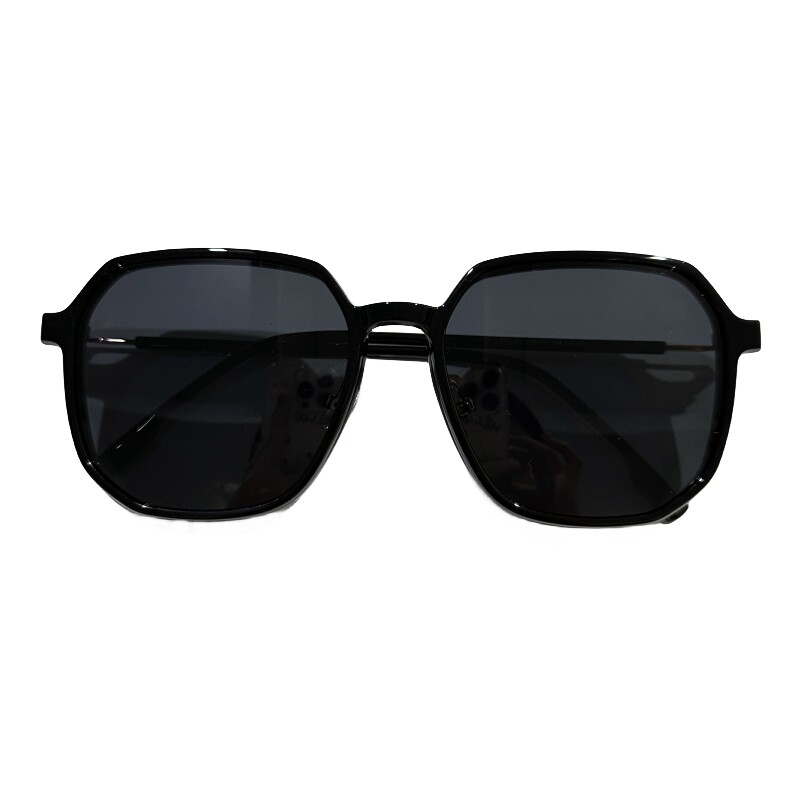 Magnetic clip light field polarized sunglasses