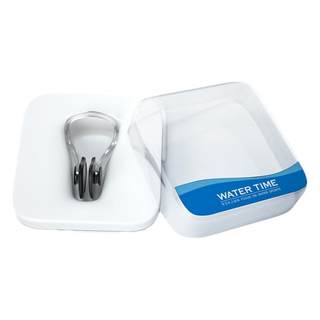 Clamps firmly and won't fall off!