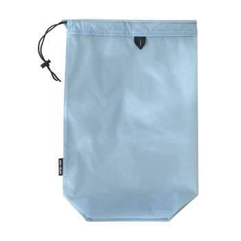 Ultra-light, waterproof and odor-proof travel slipper storage device