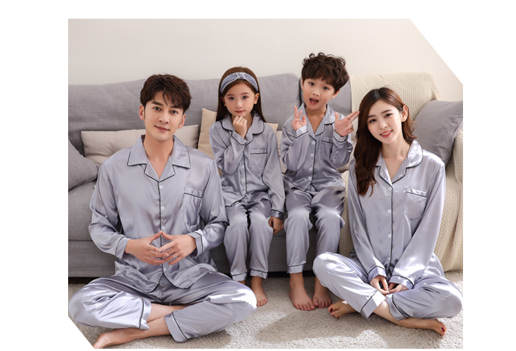 Mùa hè cha mẹ và con trẻ em đồ ngủ con mẹ và con trai mẹ và con gái gia đình mới Hàn Quốc phiên bản của nữ mùa hè ba mảnh hai mảnh đồ bộ mặc nhà cao cấp