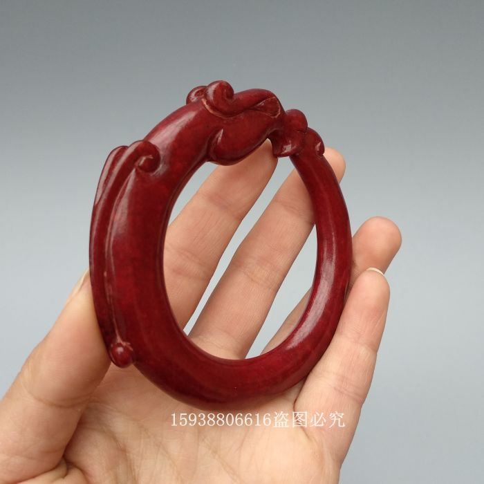 Cao ngọc cổ đại ngọc cũ ngọc bích tự nhiên antique khô màu xanh lá cây rồng móc mặt dây chuyền màu đỏ văn hóa núi antique antique linh tinh bộ sưu tập đá bích ngọc