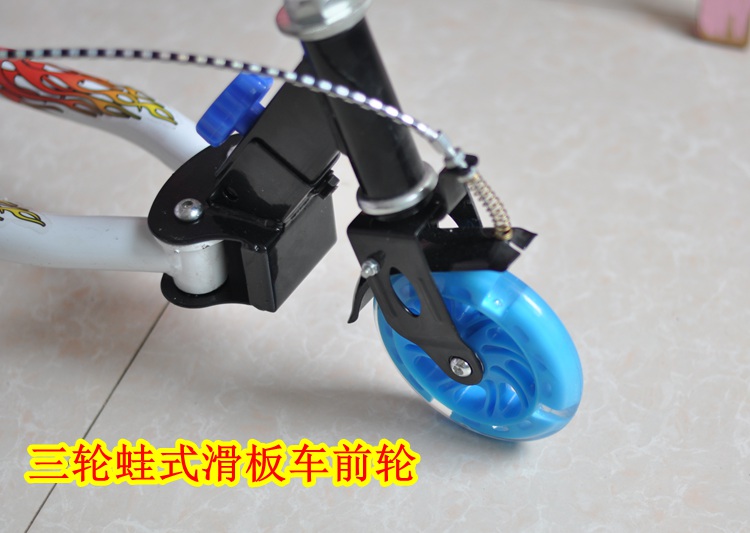 Bé vận chuyển ếch bánh xe ván trượt phụ kiện trong suốt flash ròng rọc PU đàn hồi cao đèn trượt băng đường kính 12 cm các loại xe cho bé