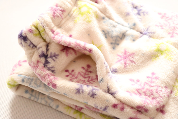 Dễ thương giản dị quần pyjama đen lông cừu san hô mùa thu và mùa đông quần pyjama bó sát phụ nữ nhồi bông cộng với bộ đồ cotton quần ống suông nam