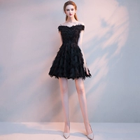 Черная короткая летняя комфортная ткань, открытые плечи