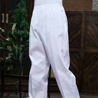 Белые полные сосны брюки