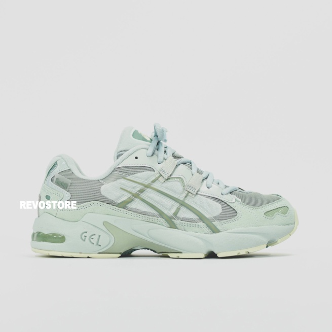 GmbH x ASICS 联名复古跑鞋