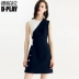 DPLAY Depala 2018 đầu mùa thu Châu Âu và Mỹ khâu màu đen và trắng không đối xứng cổ áo cao eo mỏng bên khóa váy 	váy dây rút eo	 Váy eo cao