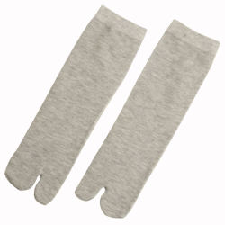 Finger clog socks cotton socks split toe socks mid-tube two-finger socks men and women two-finger socks women black and white gray cosplay