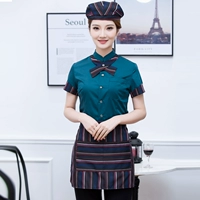 Зеленая шапка, фартук, короткий рукав