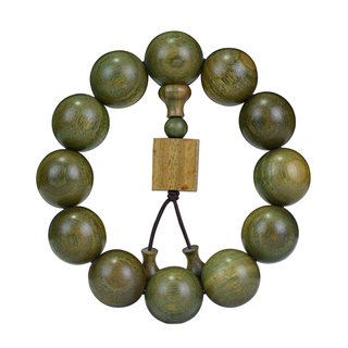 Green sandalwood, old material, sunken sandalwood logs, rosary beads