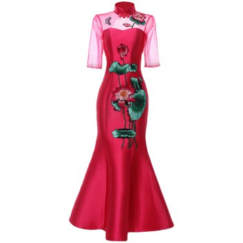 2026 New Mid-Sleeve Improved Version of Cheongsam Long Dress Chinese Style Stage Show Fishtail Dress Slim Fit Spring