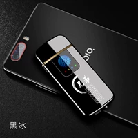 Черный дисплей-спасинг со льдом